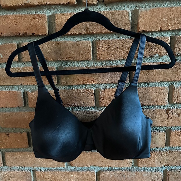 Bali Intimates & Sleepwear Bali 3w1 One Smooth U Smoothing Concealing Contour Bra Lined